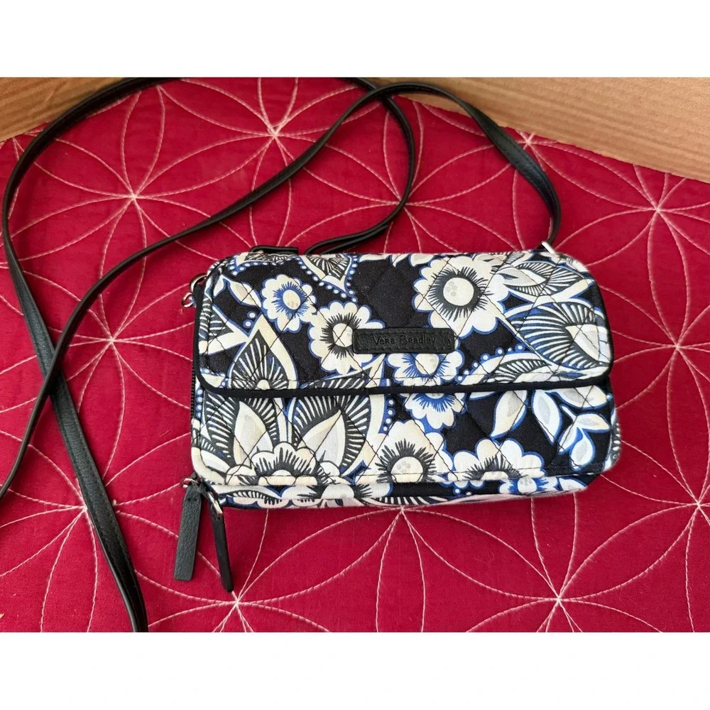 Vera Bradley RFID All In One Crossbody Wallet Bag Blue Black Floral Quilted